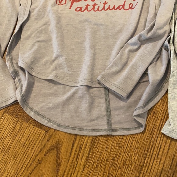 Two long sleeved 7/8 tops - Picture 3 of 8